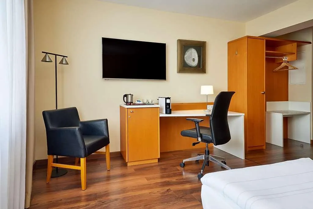 Best Western Macrander Hotel Dresden 4*,